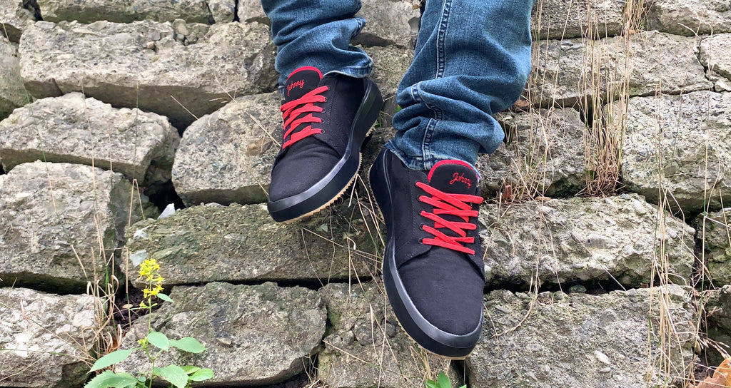 Gender-Neutral Fashion: How Johnny Footwear's 2025 Line Embraces Unisex Streetwear Trends